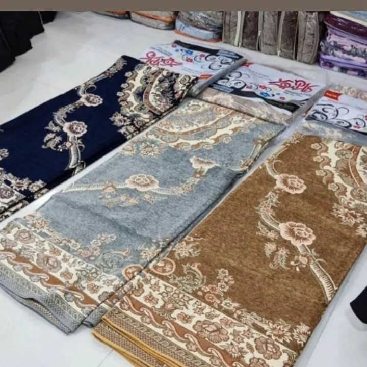 روفرشی مخمل کار آفرین